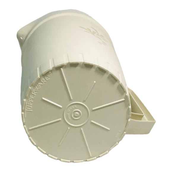 Tupperware Classic 2 qt Pitcher #874 Cream w/Gold Push Button Seal Lid #876 VTG - Picture 4 of 6